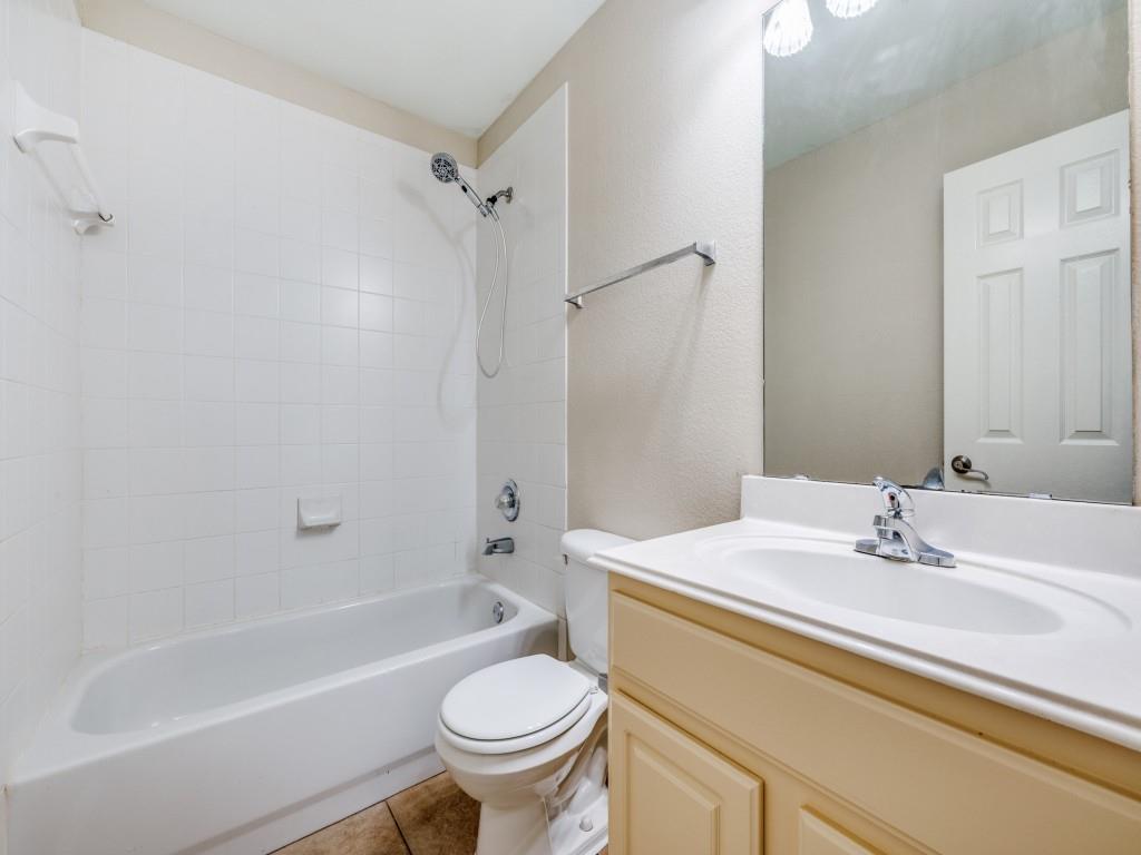 Villages Of Lake Forest 03 - Residential Lease