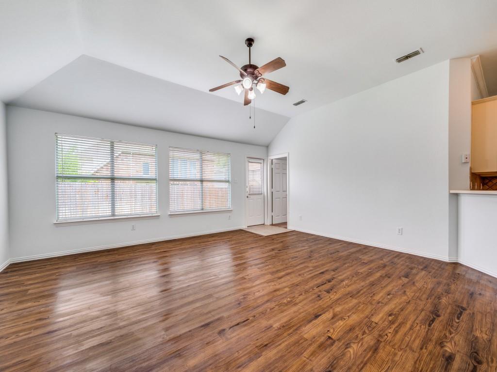 Villages Of Lake Forest 03 - Residential Lease