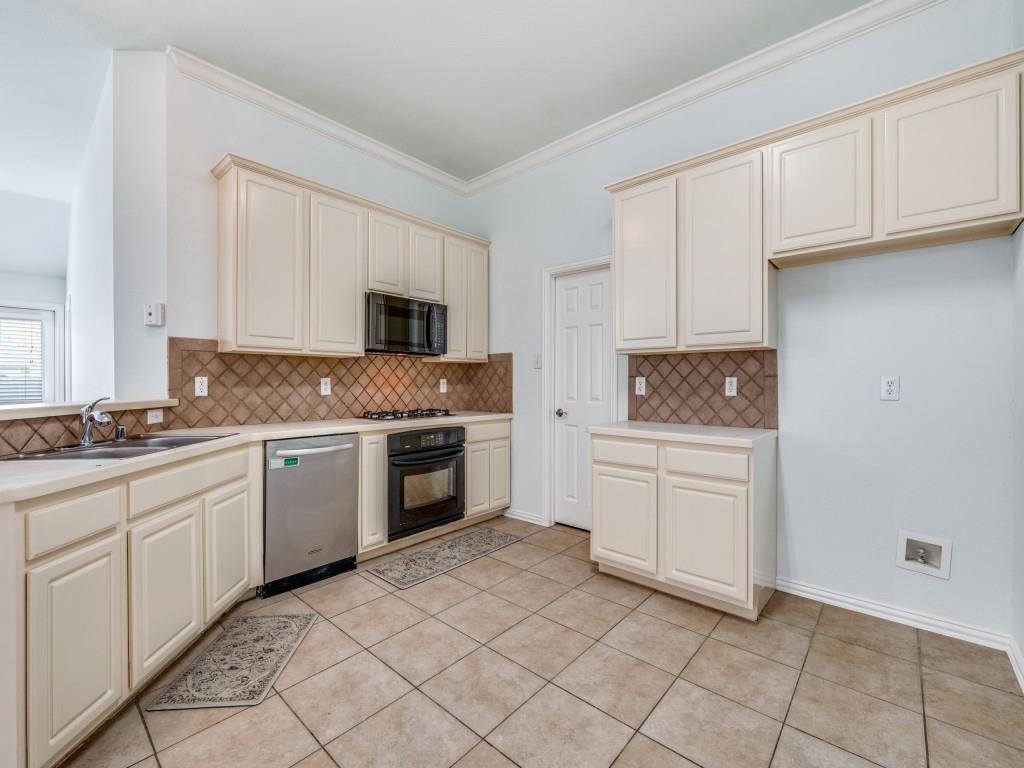 Villages Of Lake Forest 03 - Residential Lease