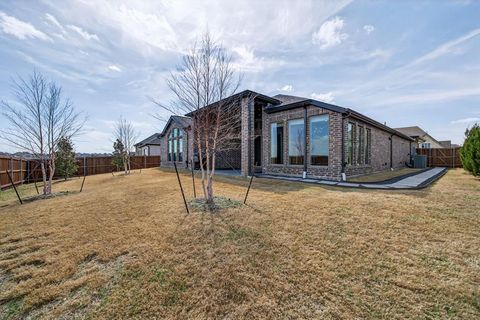 Tiny photo for 10416 Gray Hills Drive, Fort Worth, TX 76126 (MLS # 21192541)