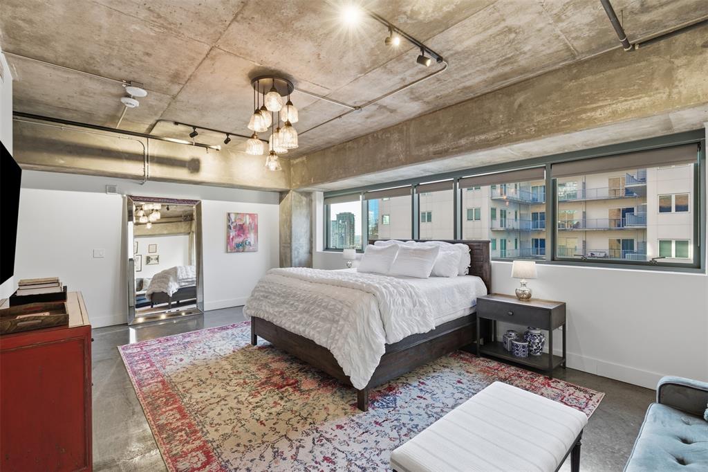 Mckinney Condo 1999 - Residential