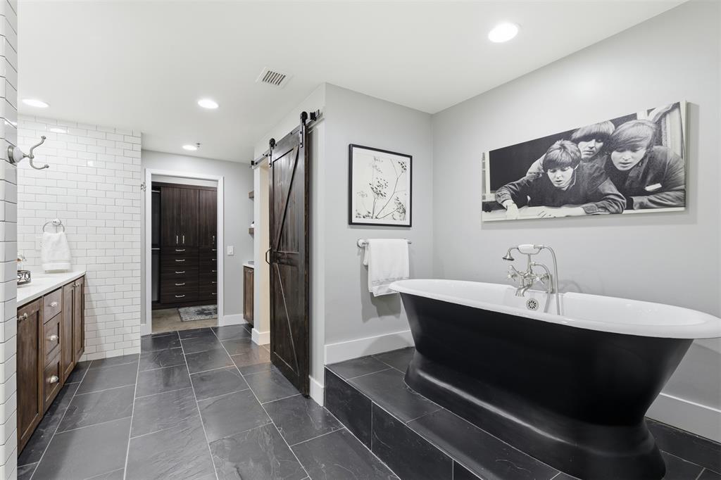 Mckinney Condo 1999 - Residential