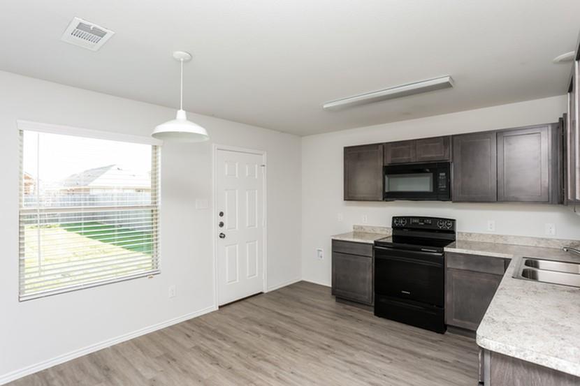 Christian Meadows - Residential Lease