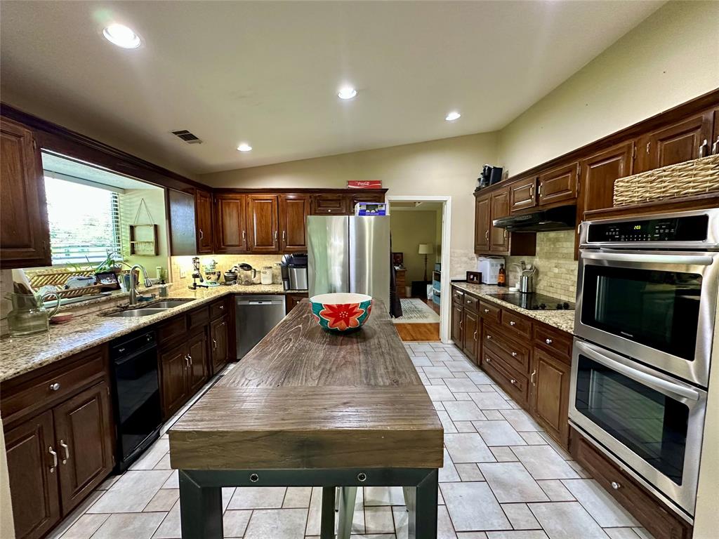 Highlands North Sec 03 - Residential Lease