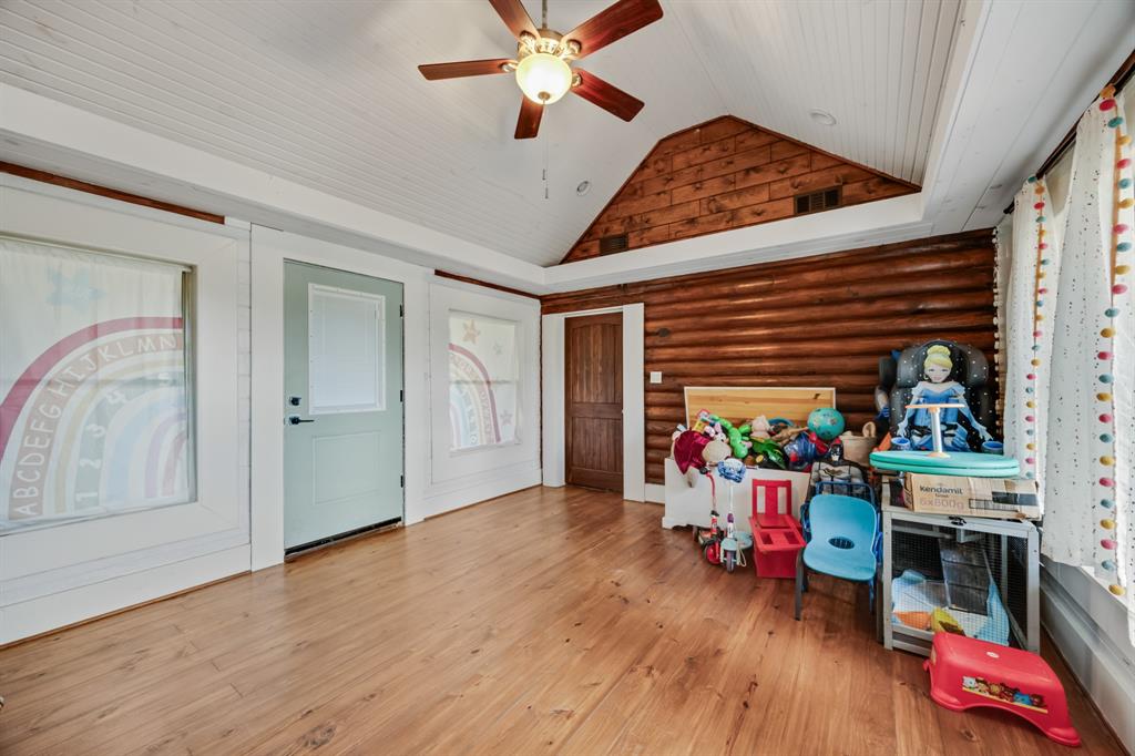 Sm Patton A-380 - Residential