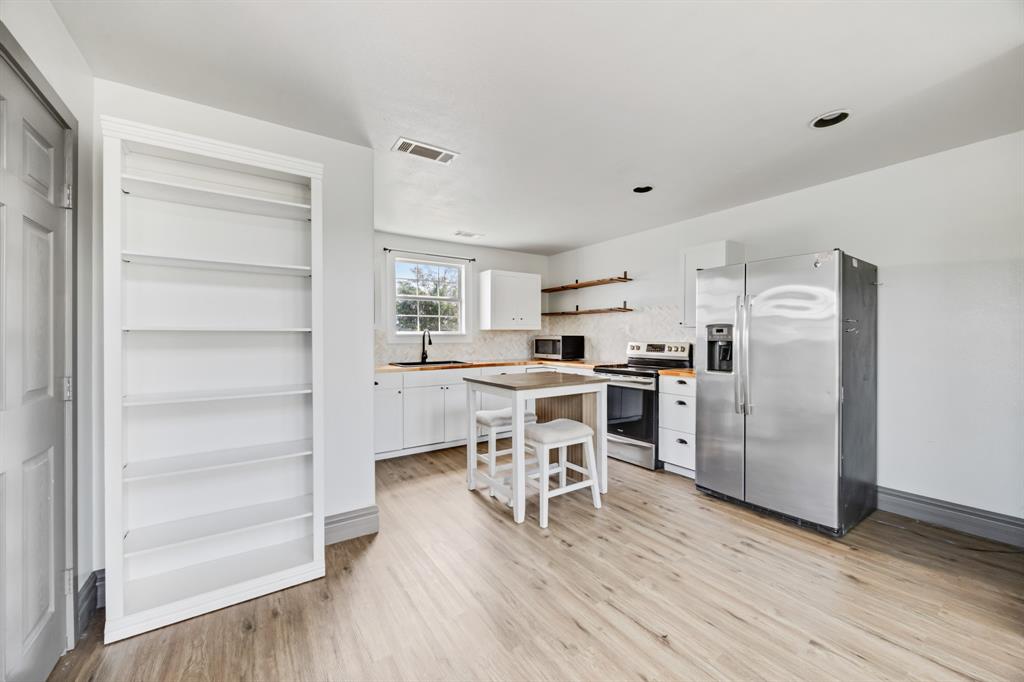 Sm Patton A-380 - Residential