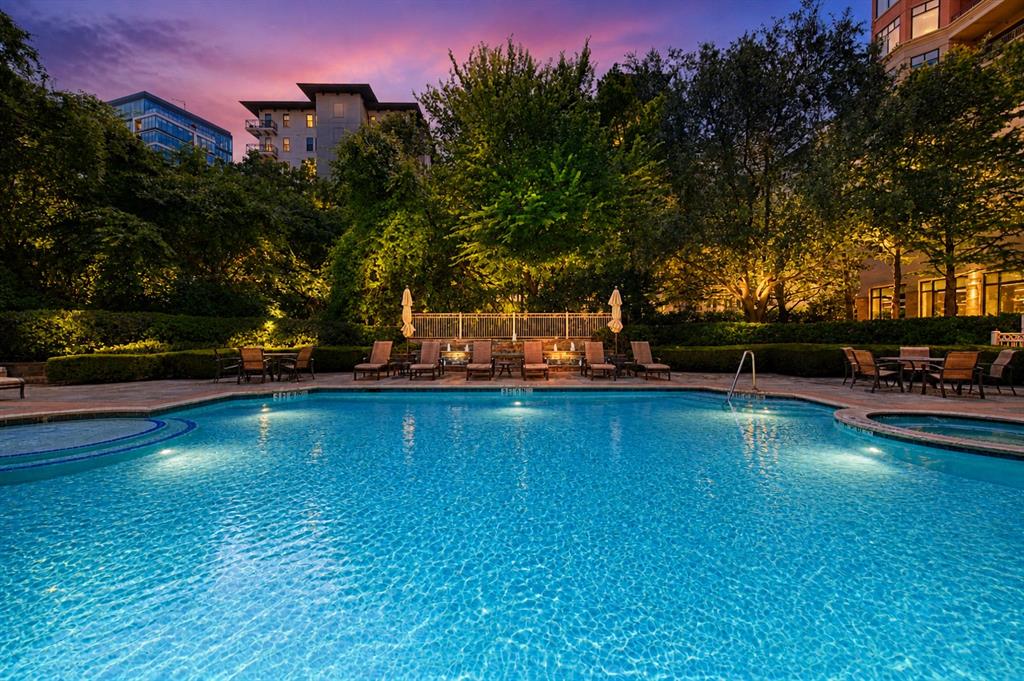 Plaza or Turtle Crk Residences Ph - Residential