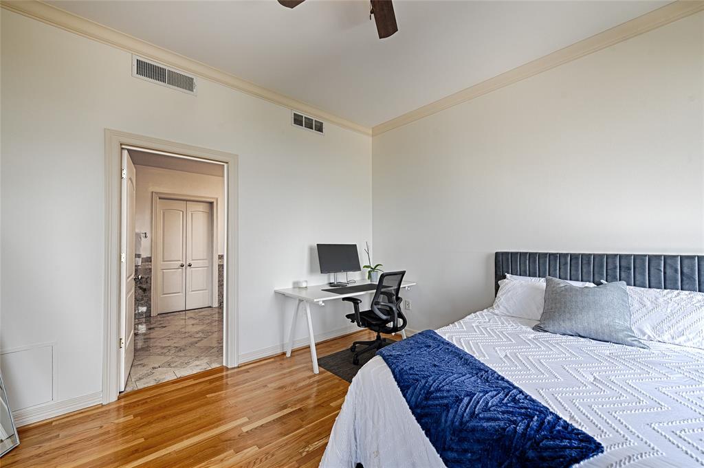 Plaza or Turtle Crk Residences Ph - Residential