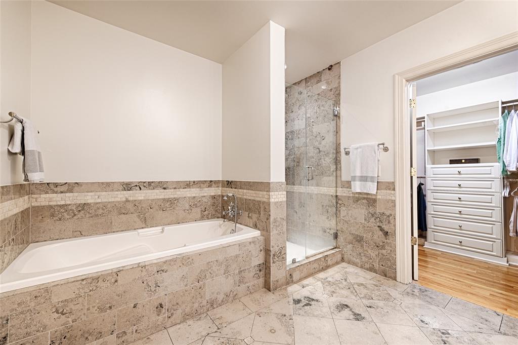 Plaza or Turtle Crk Residences Ph - Residential