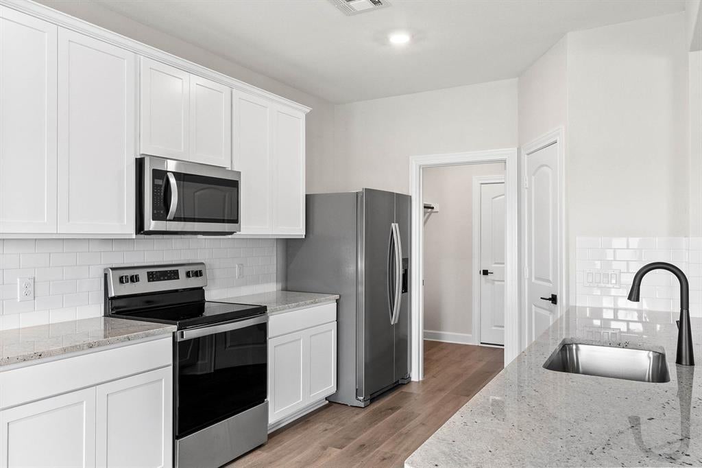 1029 Holly Drive