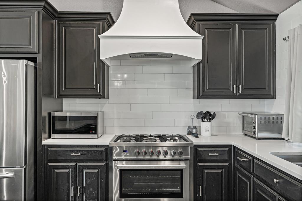 El Chico Rev - Residential Lease