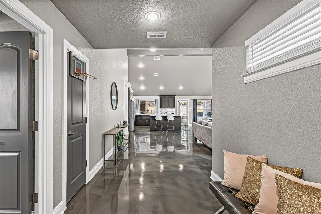 El Chico Rev - Residential Lease