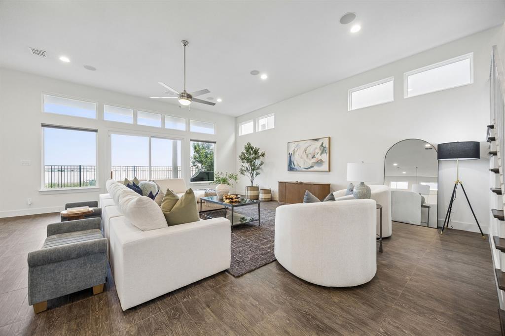 Lake Terrace Rep - Residential