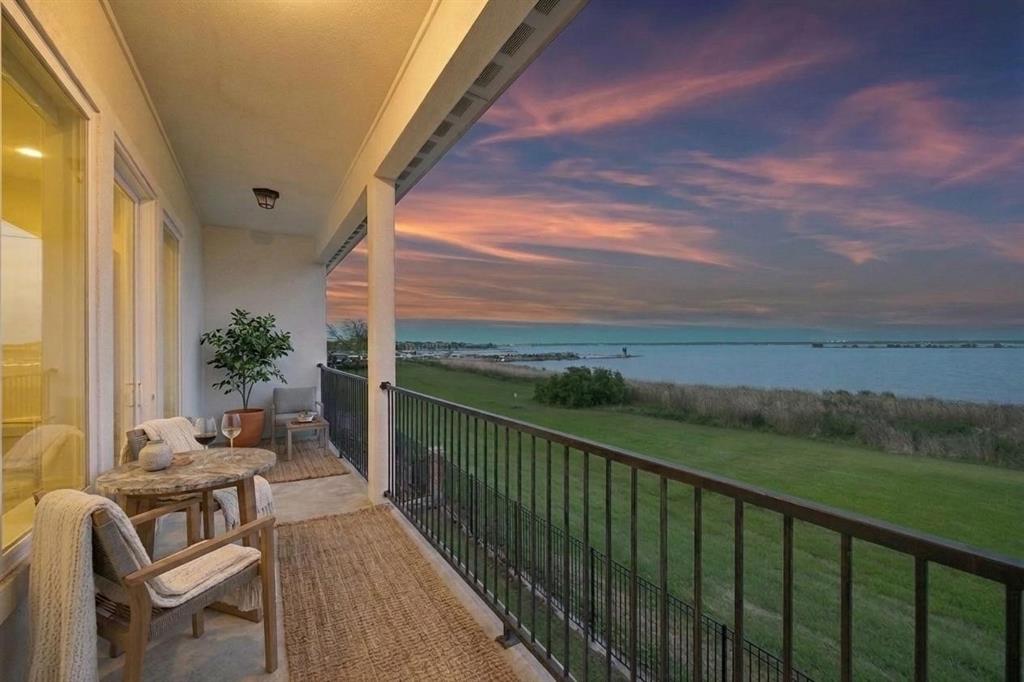 Lake Terrace Rep - Residential
