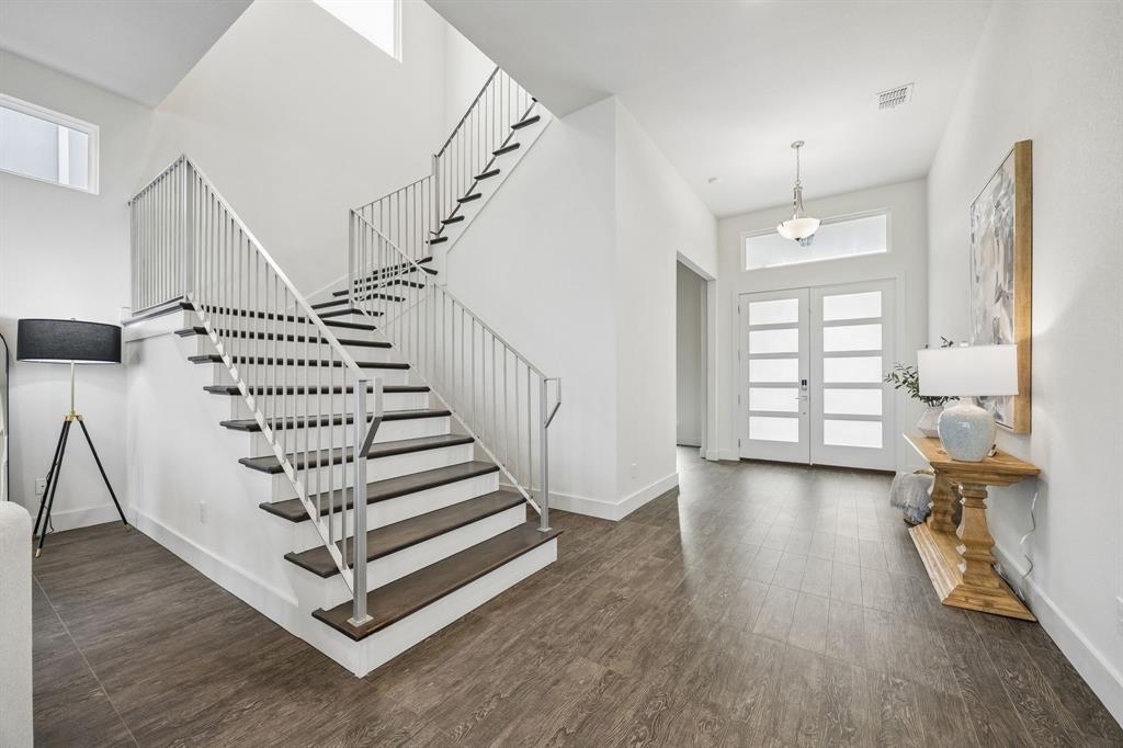 Lake Terrace Rep - Residential