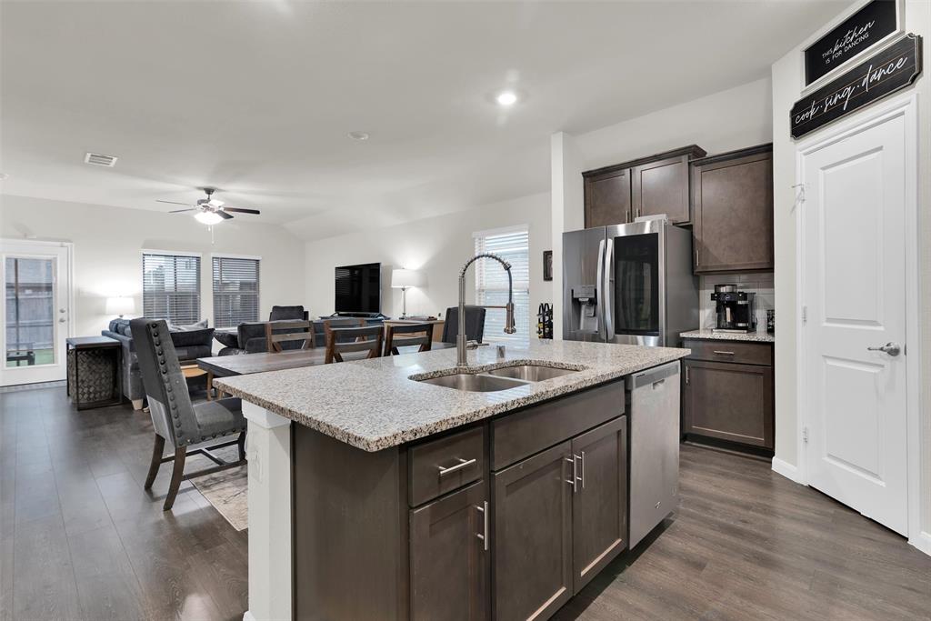 405 Spur Ridge