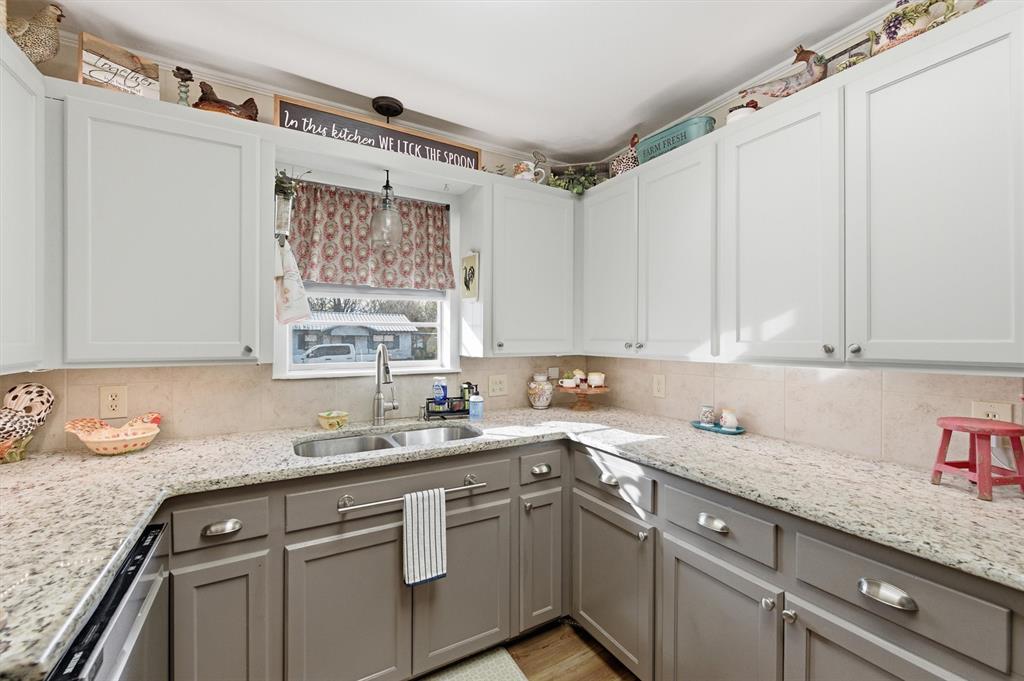 Collins L M & C C 1st Add - Residential