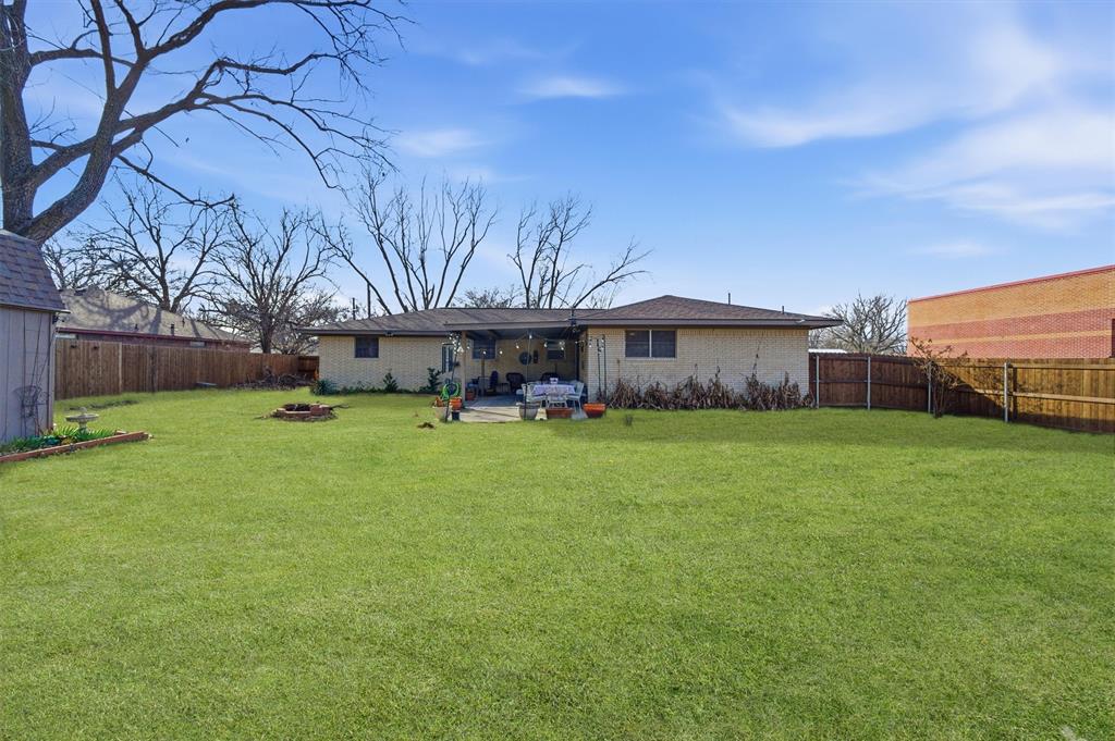 Collins L M & C C 1st Add - Residential