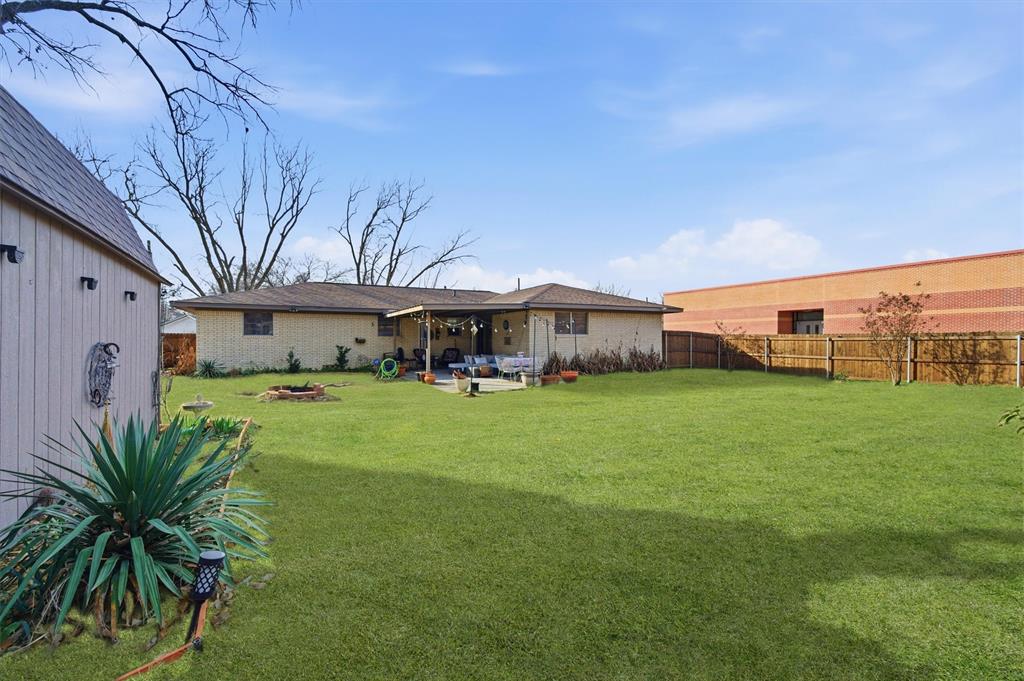 Collins L M & C C 1st Add - Residential