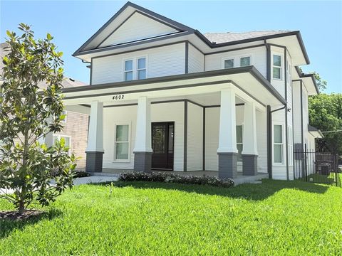 Photo of 4602 Sycamore Street, Dallas, TX 75204 (MLS # 21053077)