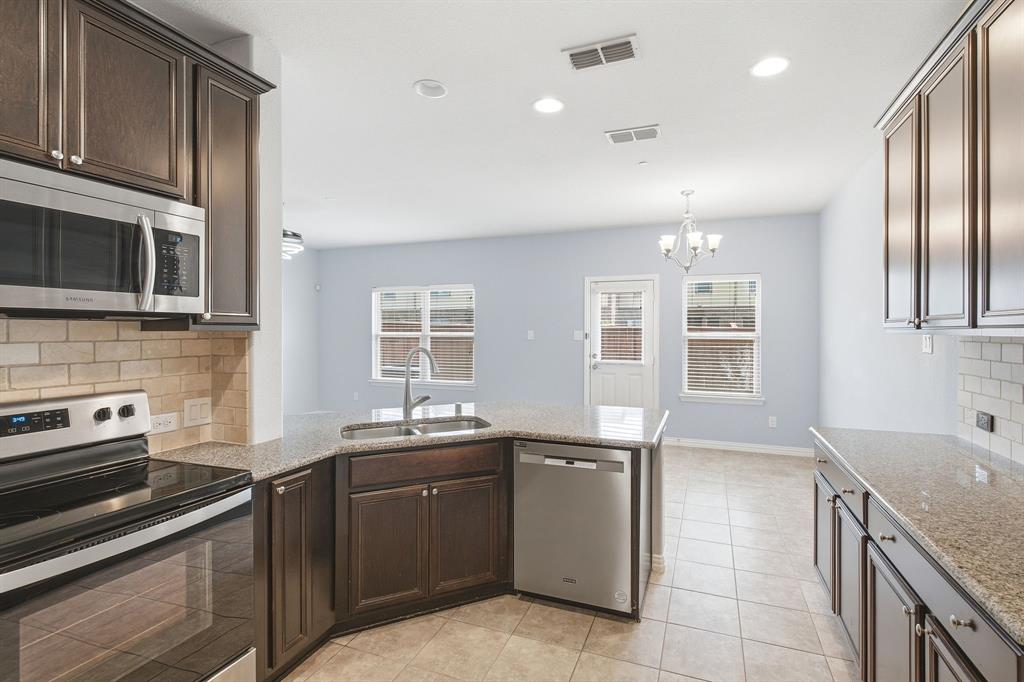 6548 Rutherford Road