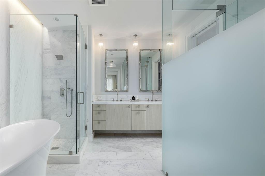 Ritz Carlton Residences Tower 1 - Residential