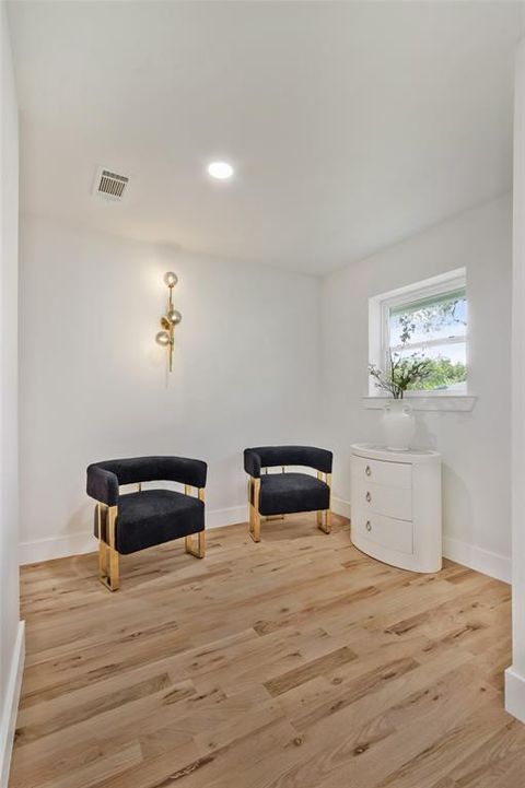 Tiny photo for 11115 Scotsmeadow Drive, Dallas, TX 75218 (MLS # 21094227)