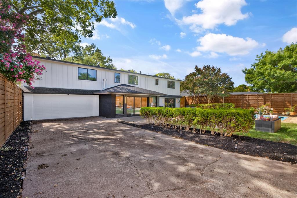 Lochwood Meadows - Residential Lease