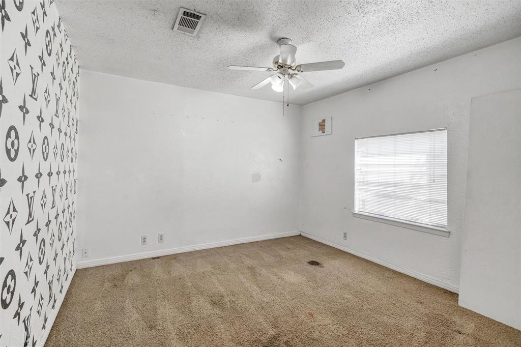 Watauga, Texas 76148, United States, 5 Bedrooms Bedrooms, ,2 BathroomsBathrooms,Residential,Pending,99333