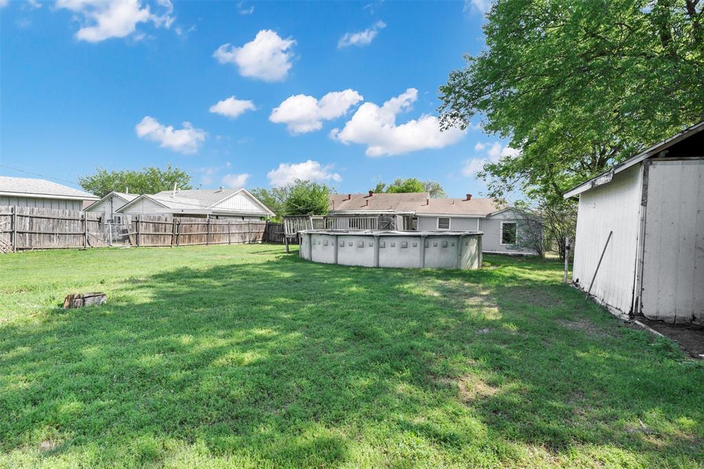 Watauga, Texas 76148, United States, 5 Bedrooms Bedrooms, ,2 BathroomsBathrooms,Residential,Pending,99333