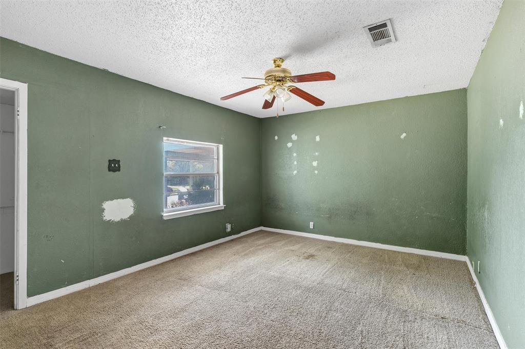 Watauga, Texas 76148, United States, 5 Bedrooms Bedrooms, ,2 BathroomsBathrooms,Residential,Pending,99333