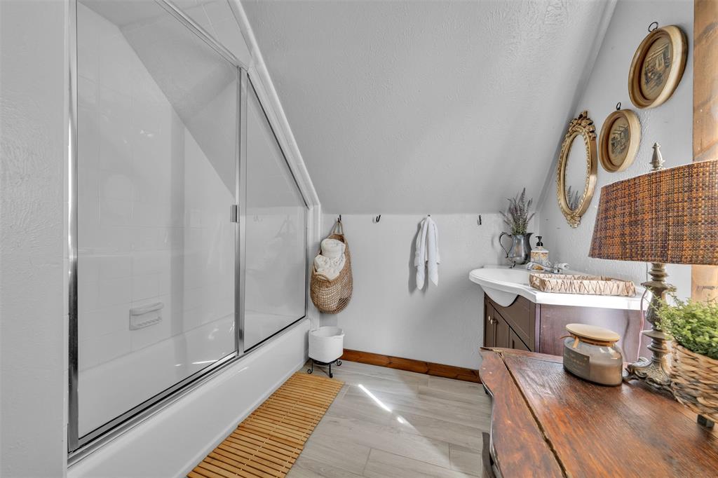 O T Maypearl-Rev - Residential