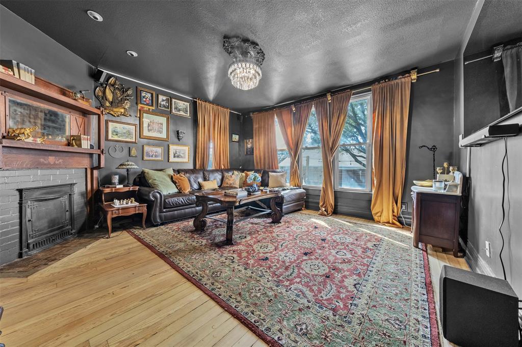 O T Maypearl-Rev - Residential