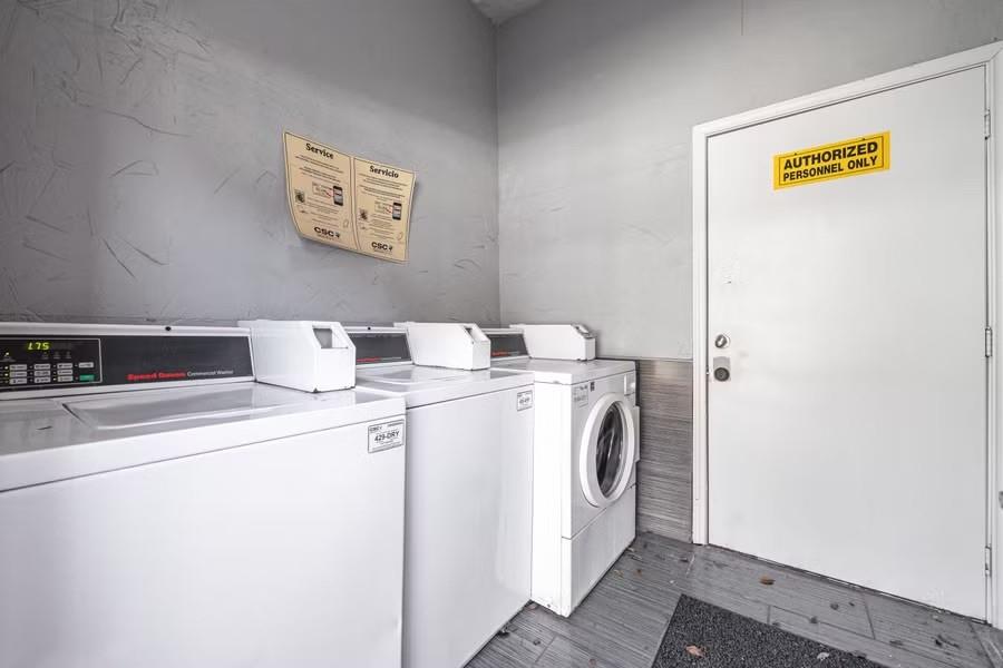 East Columbia Place - Residential Lease