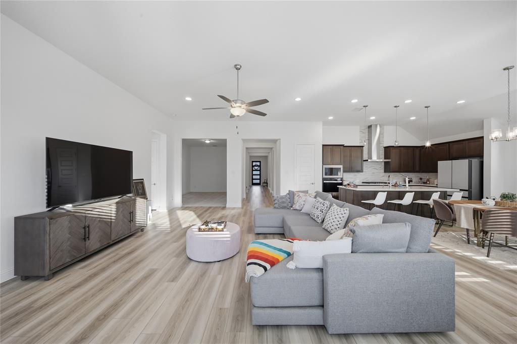 2536 Burnely Court