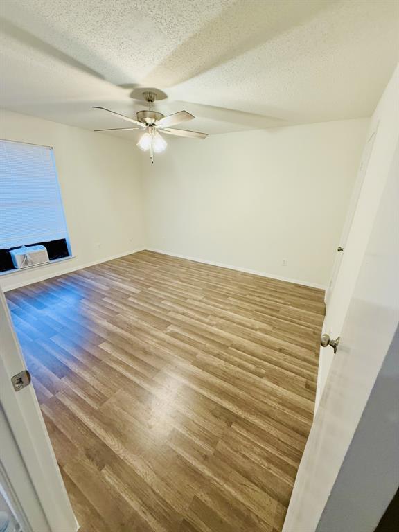 Centre Square 01 Condo - Residential