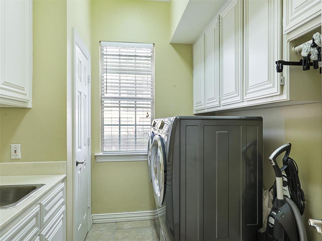 Williamsburg Estates - Residential