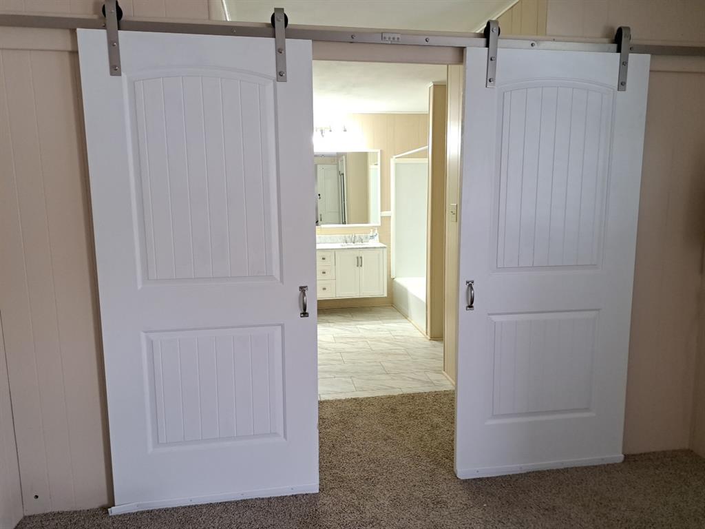 1st Rr - Residential