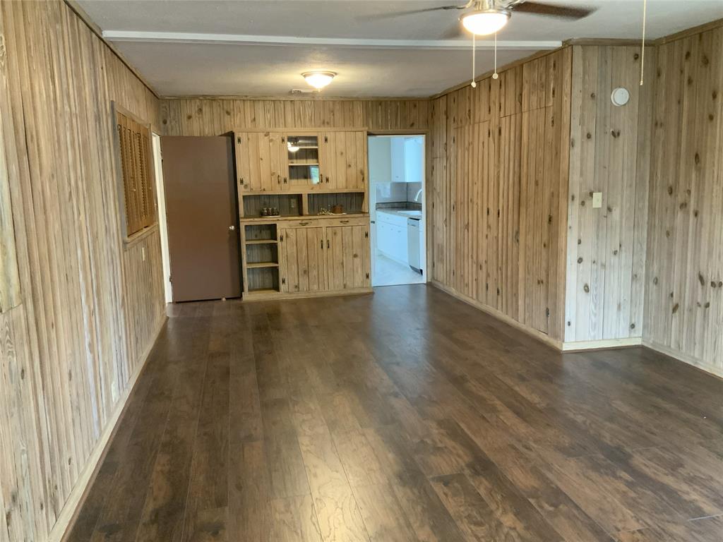 406 N 6th Street