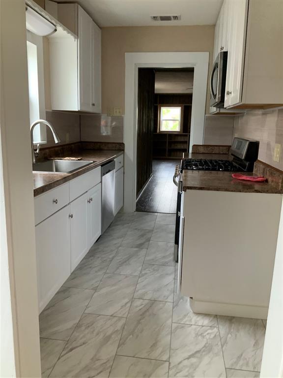 1st Rr - Residential