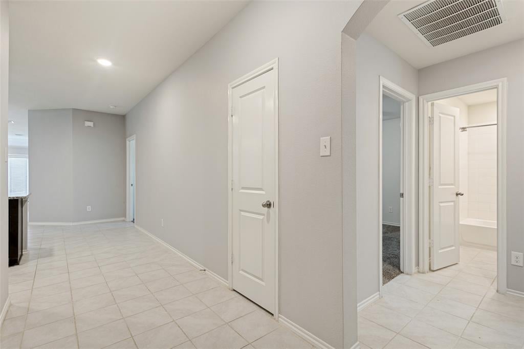 1113 Meadow Side Drive