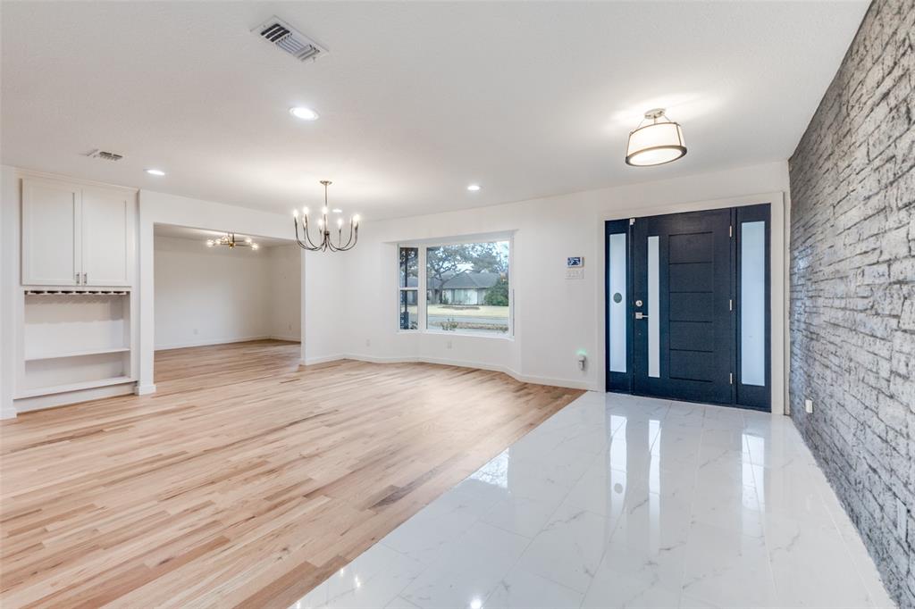 4326 Mendenhall Drive