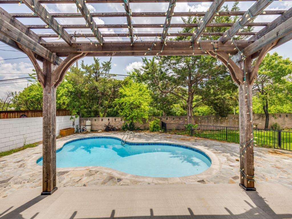 Hockaday Manor 02 - Residential