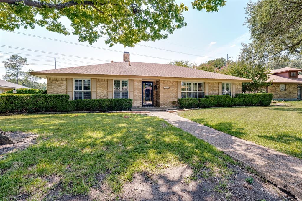 1002 E Spring Valley Road
