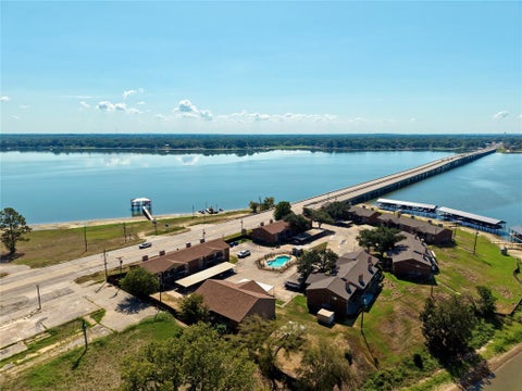 Photo of 849 S GUN BARREL Lane #E4, Gun Barrel City, TX 75156 (MLS # 21396785)