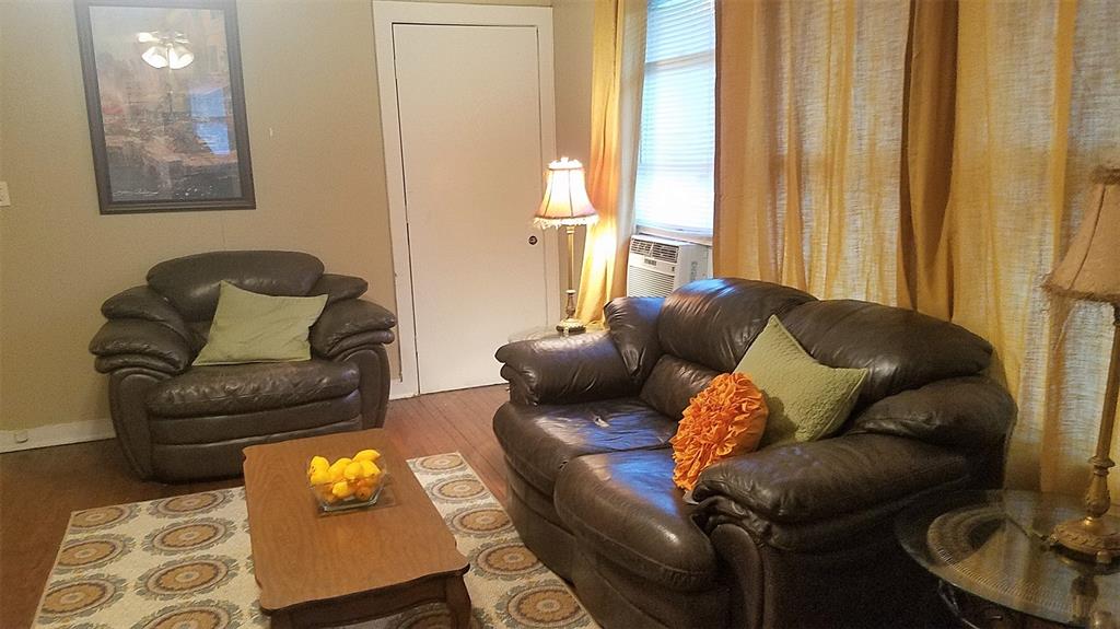 Querbes Sub - Residential