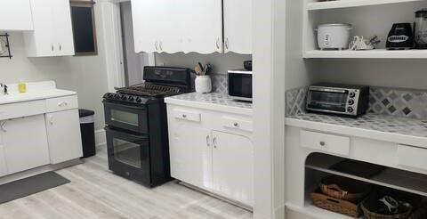 Querbes Sub - Residential