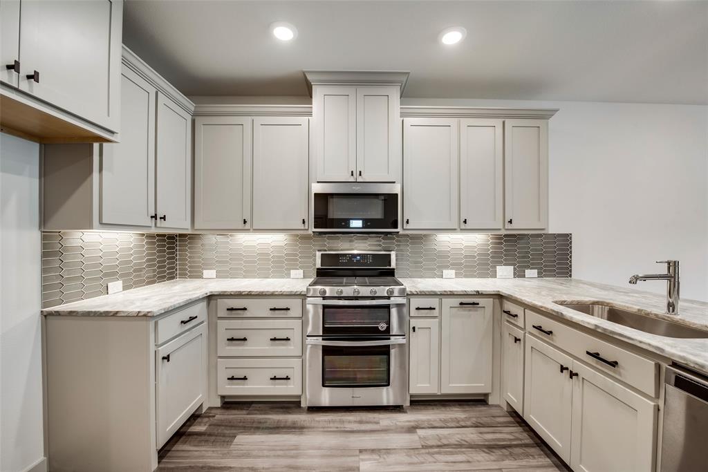 Villas of Southgate Ph 2 - Residential Lease