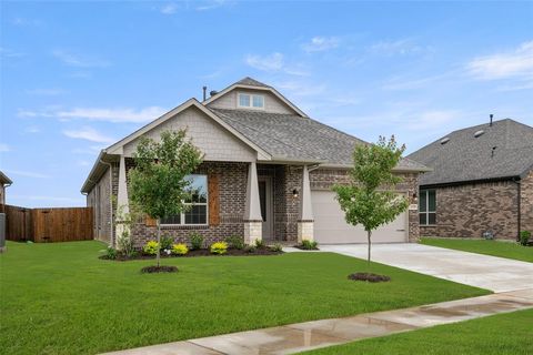 2329 Rams Horn Dr Waxahachie TX 75167