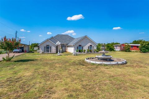 A home in Terrell